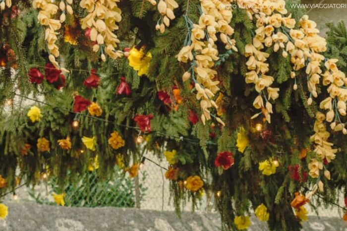 Il lago d’Iseo e la incredibile Festa dei Fiori a Montisola